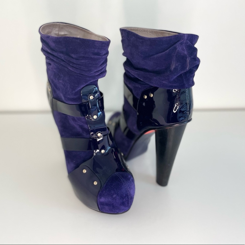 VERSACE Ankle Boot - Picture 2 of 8